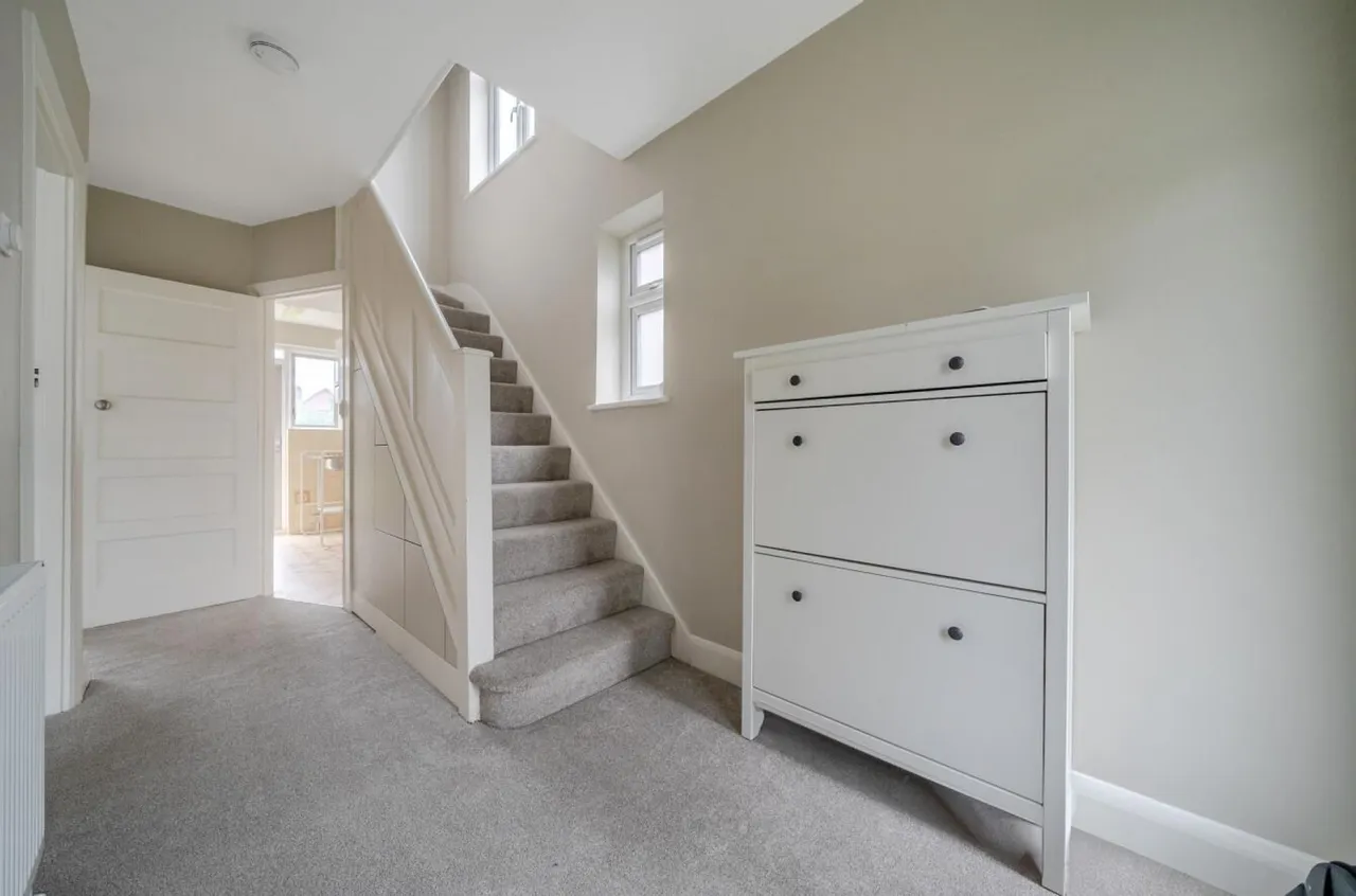 Daneswood Avenue, London, SE6 2RG, photo 6
