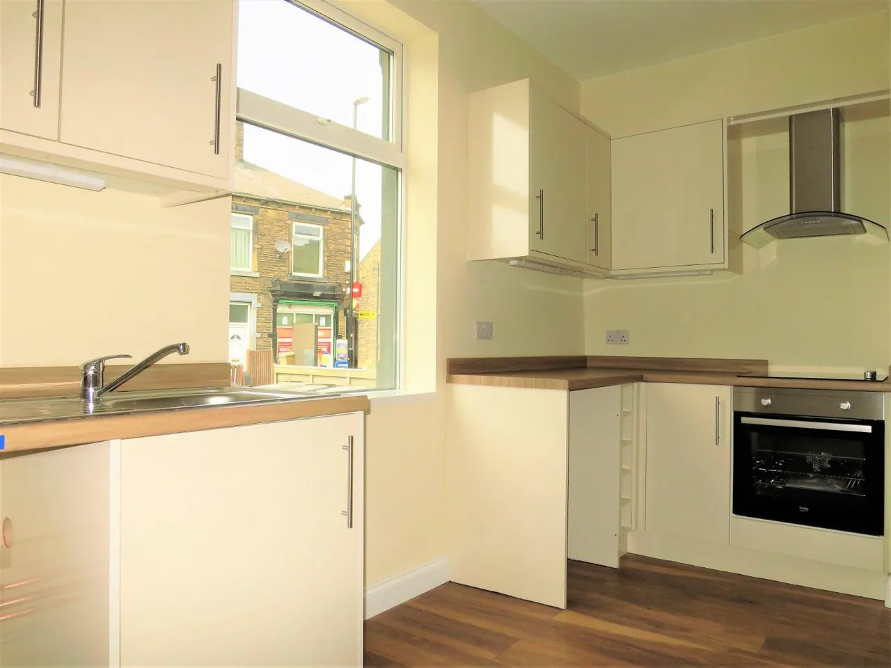 Fountain Street, Morley, LS27, photo 2