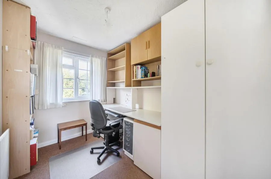 Woosehill Lane, Wokingham, RG41, photo 9