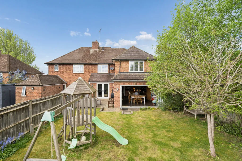 Blind Lane, Bourne End SL8 5JY, photo 4
