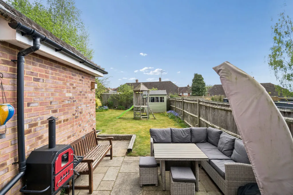Blind Lane, Bourne End SL8 5JY, photo 21