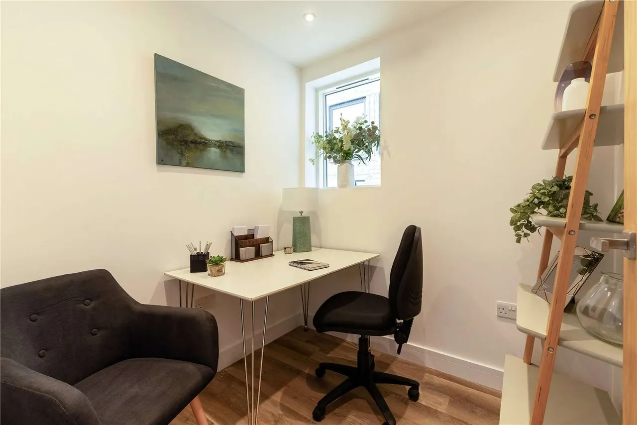 Petersfield Road, Winchester, SO23, photo 5