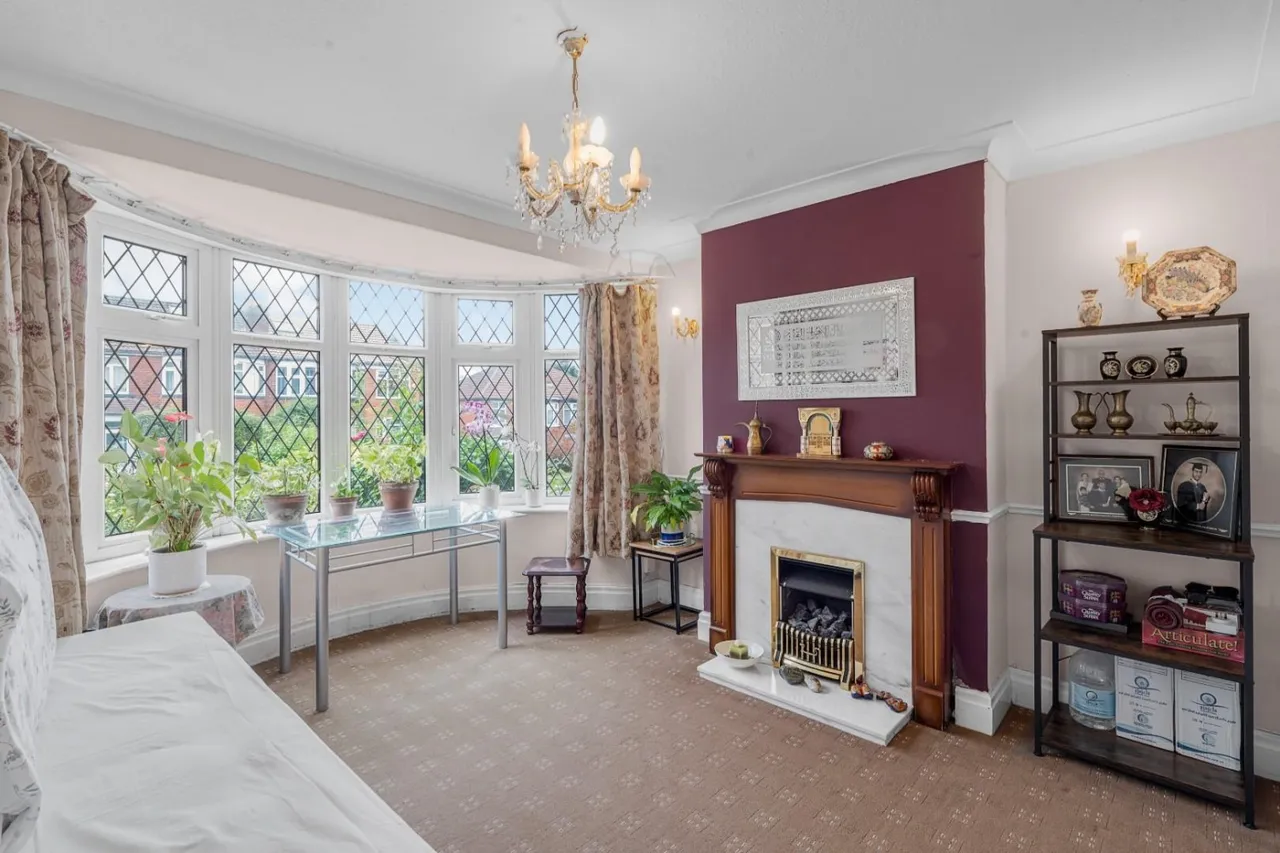 Kingswood Drive, Roundhay, Leeds, photo 4