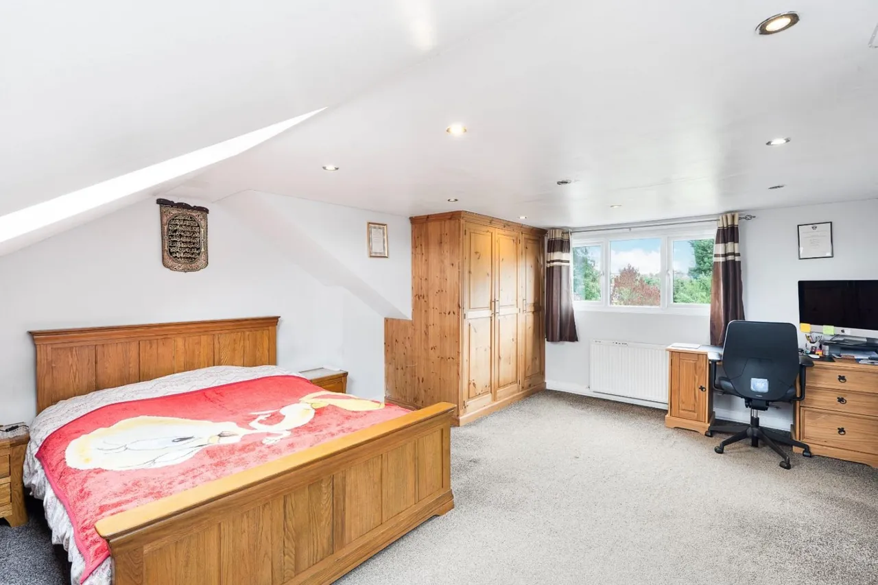 Kingswood Drive, Roundhay, Leeds, photo 5