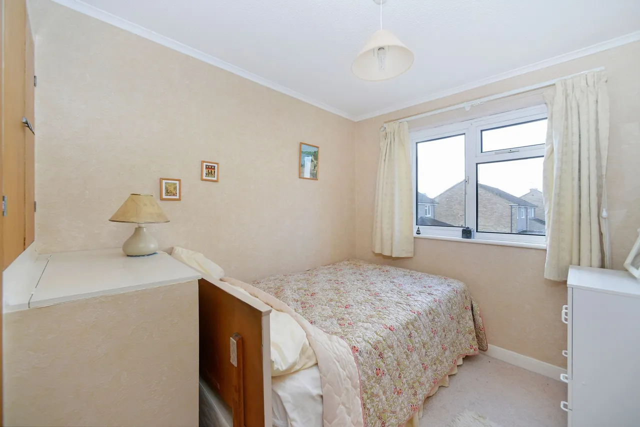 Seltops Close, Cranleigh, GU6, photo 11
