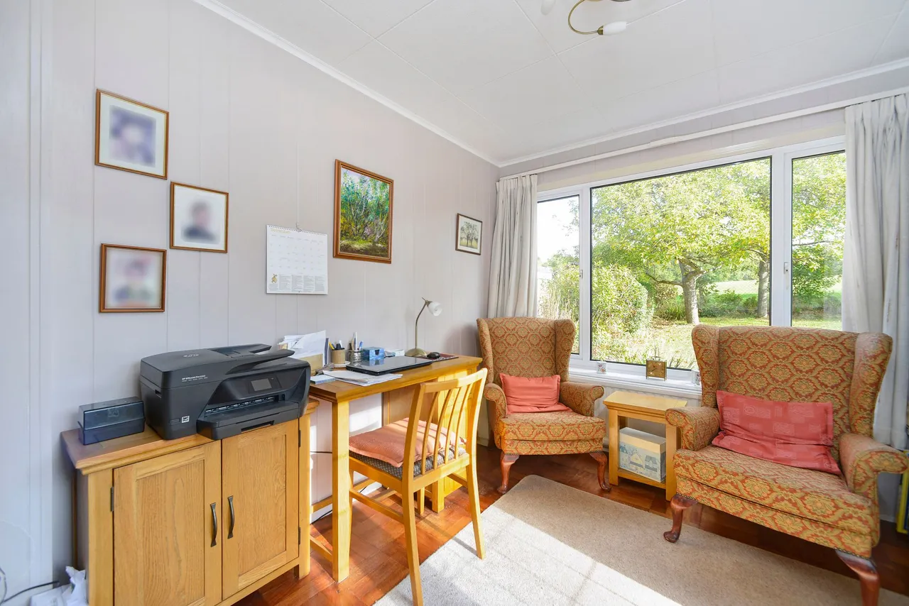 Seltops Close, Cranleigh, GU6, photo 9