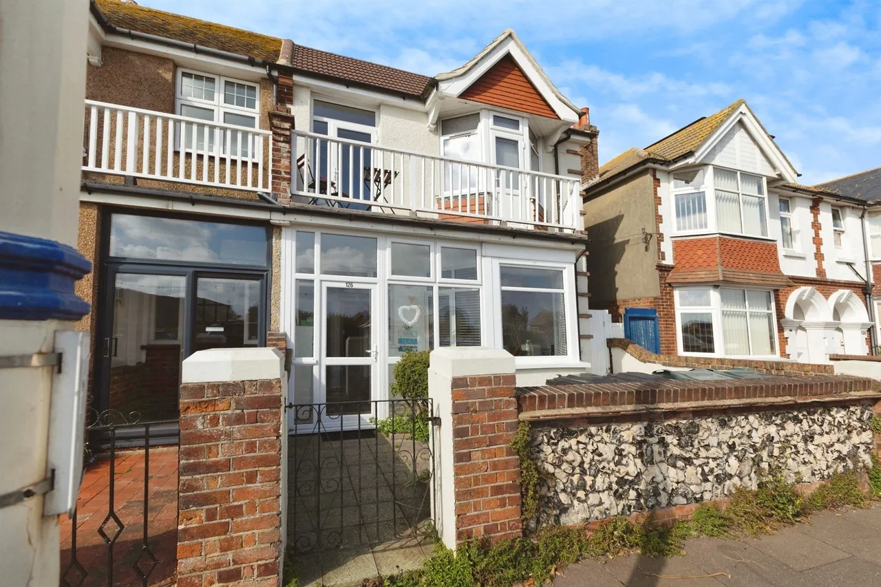 5 bed house for sale — Royal Parade, Eastbourne
