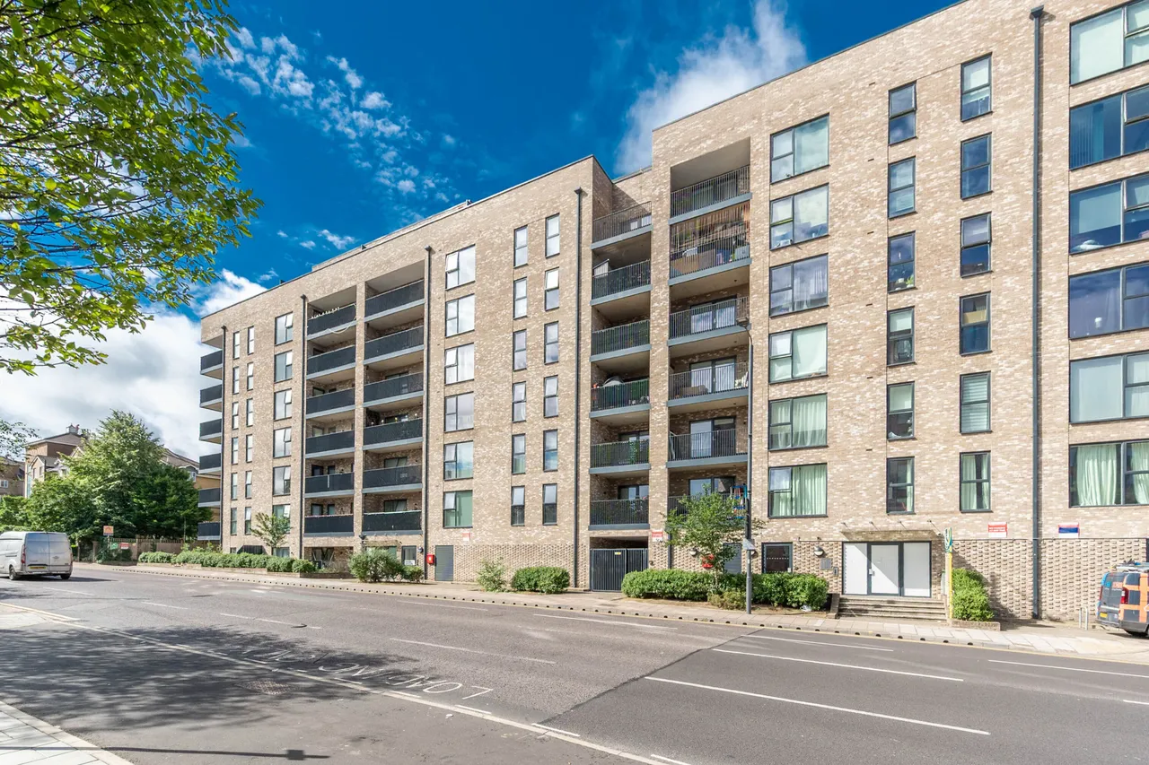 Flat 31, Moore House, HARROW, photo 4
