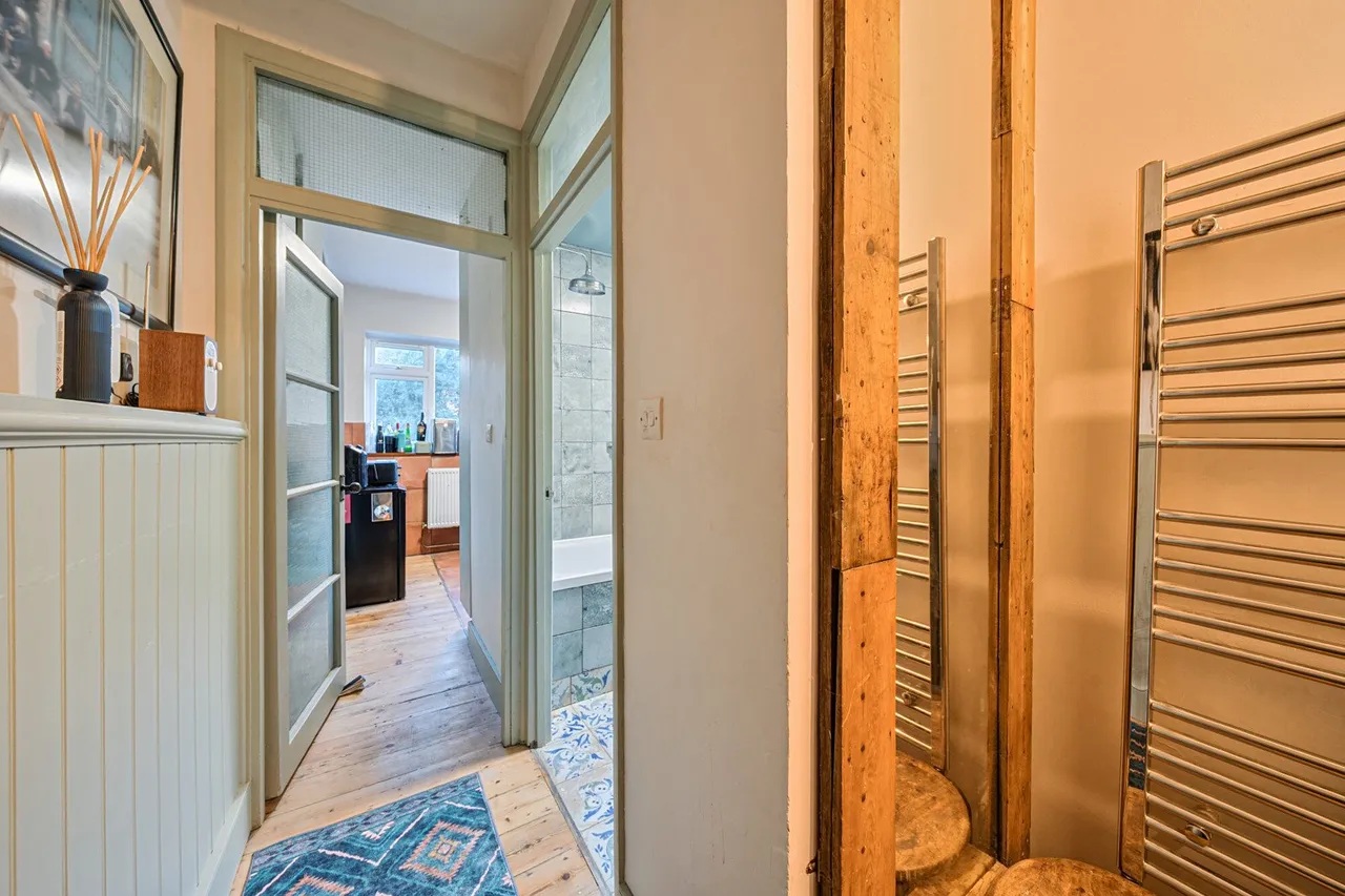 Vicarage Grove, SE5, photo 10
