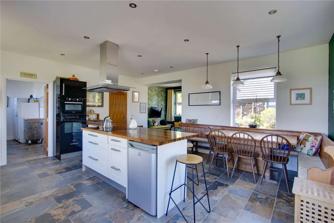 The Bell Hoose, Kinneff, Kincardineshire, DD10 0TB, photo 7