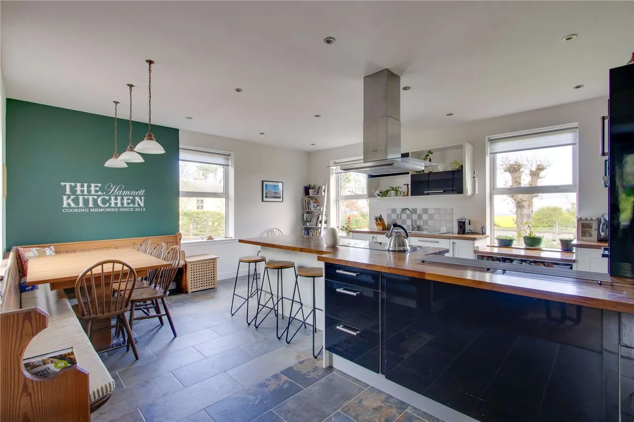 The Bell Hoose, Kinneff, Kincardineshire, DD10 0TB, photo 6
