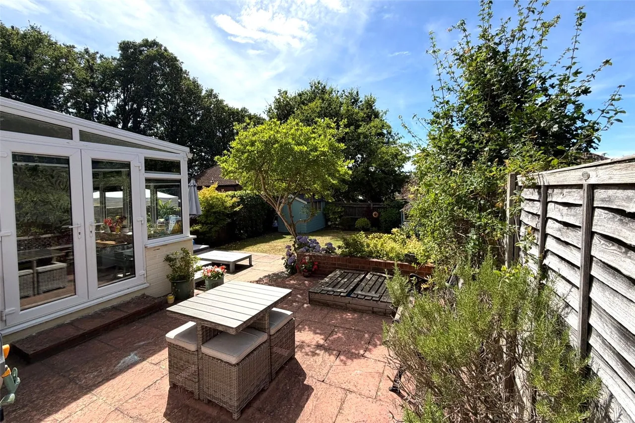 Broadley Green, Windlesham, Surrey, GU20 6AL, photo 12