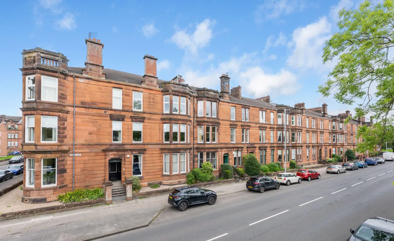 3 bed flat for sale — 1/2, 20 Darnley Road, Pollokshields, G41 4NB