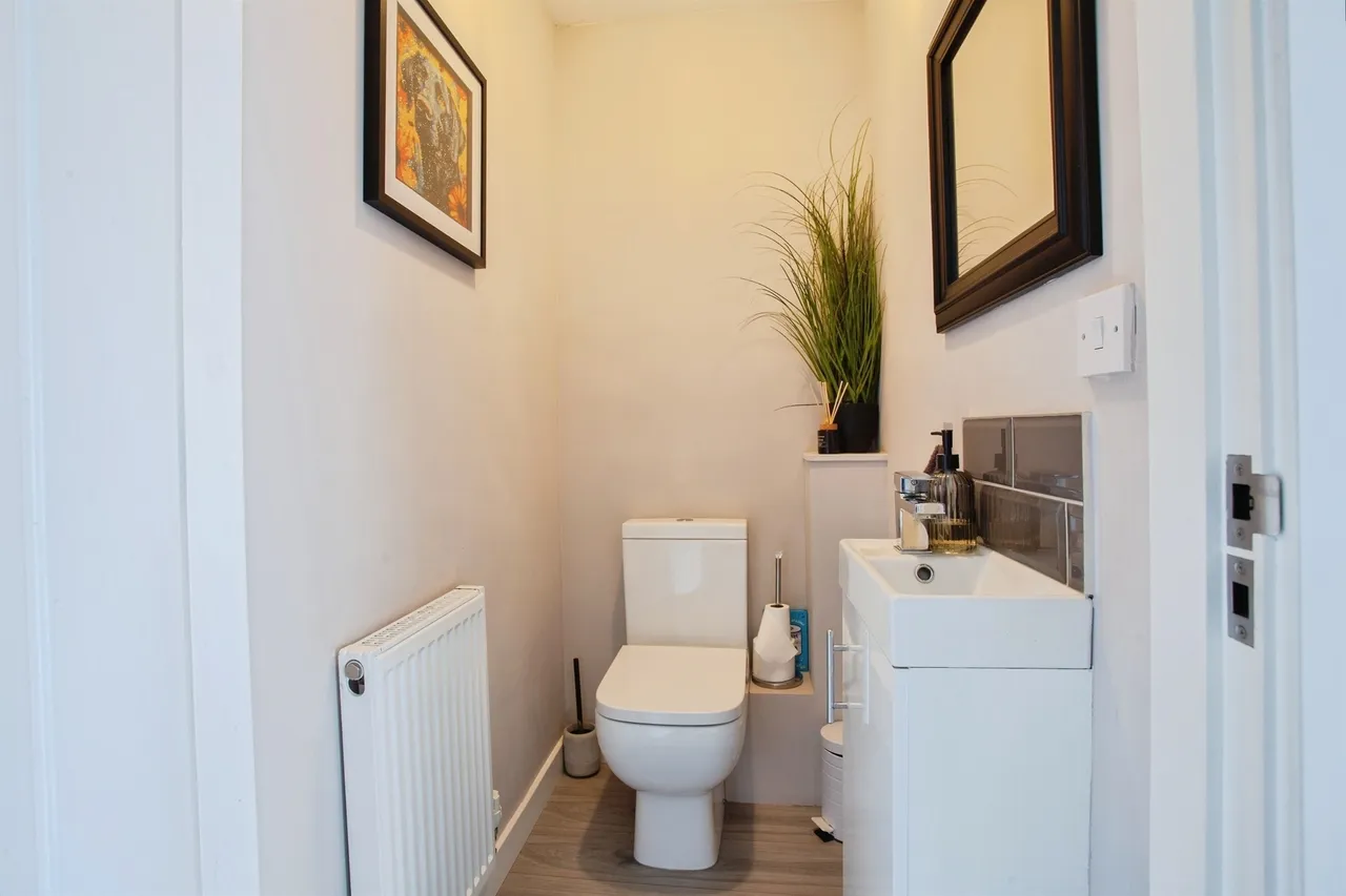 Moorlands Terrace, Ravenfield, Rotherham, photo 9
