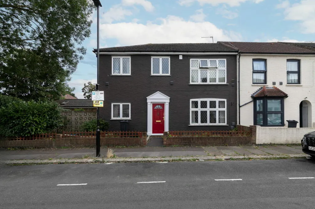 Gordon Road, Hounslow, TW3 1XP, photo 3