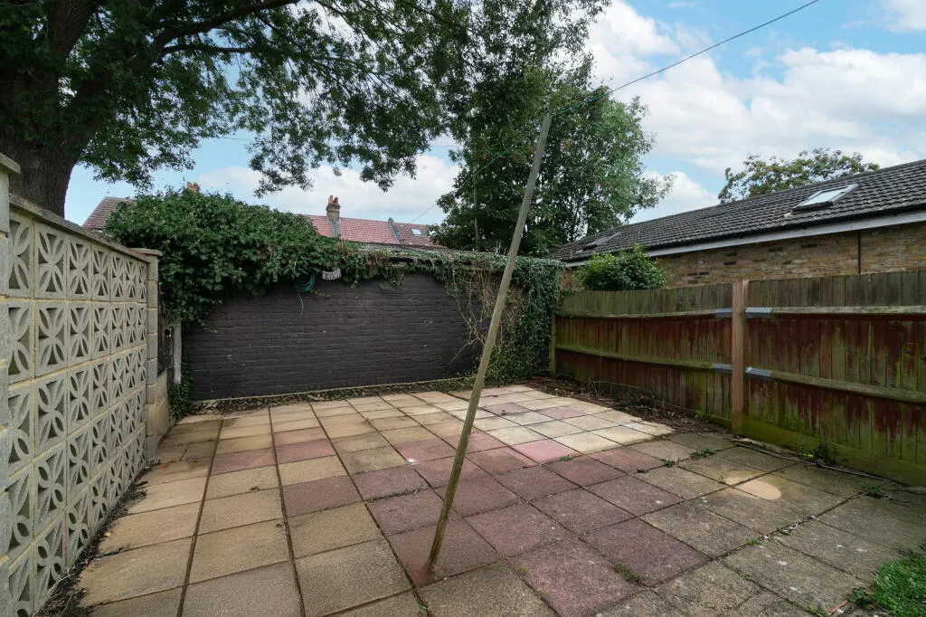 Gordon Road, Hounslow, TW3 1XP, photo 5