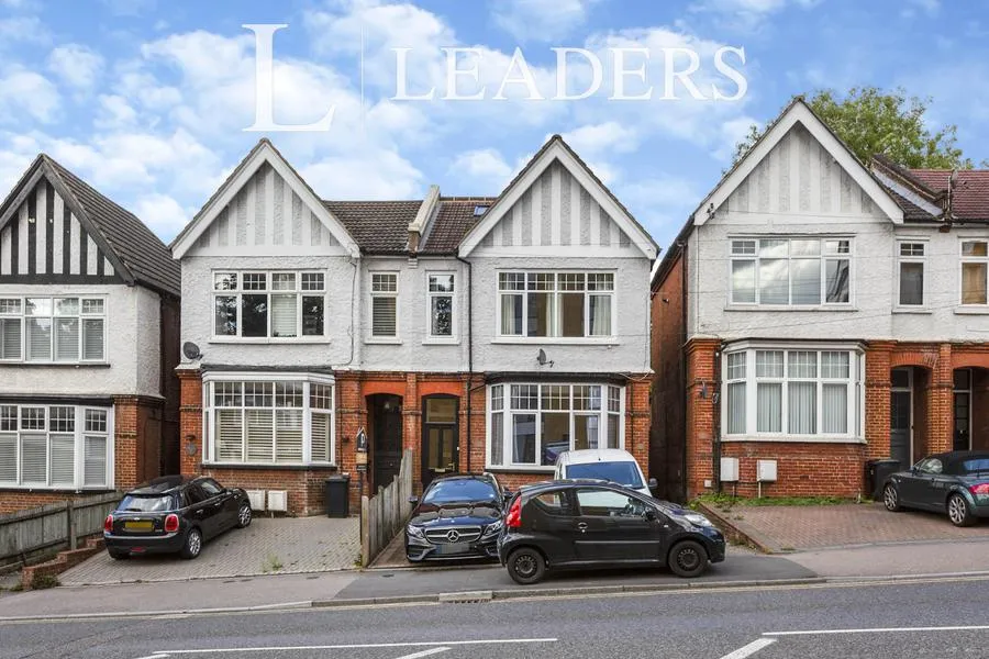 3 bed flat to rent, London Road, Sevenoaks, TN13