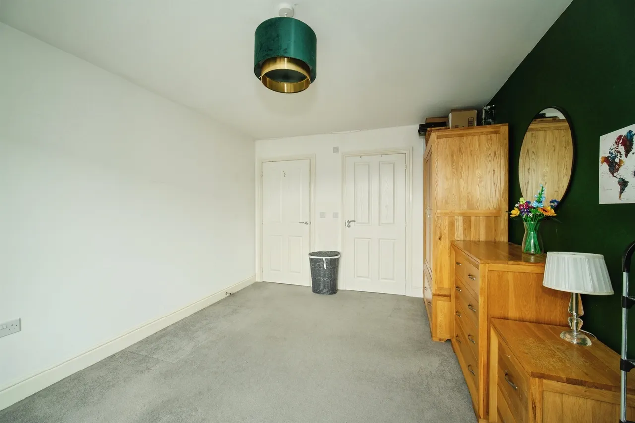 Northbrook Crescent, Basingstoke, photo 7