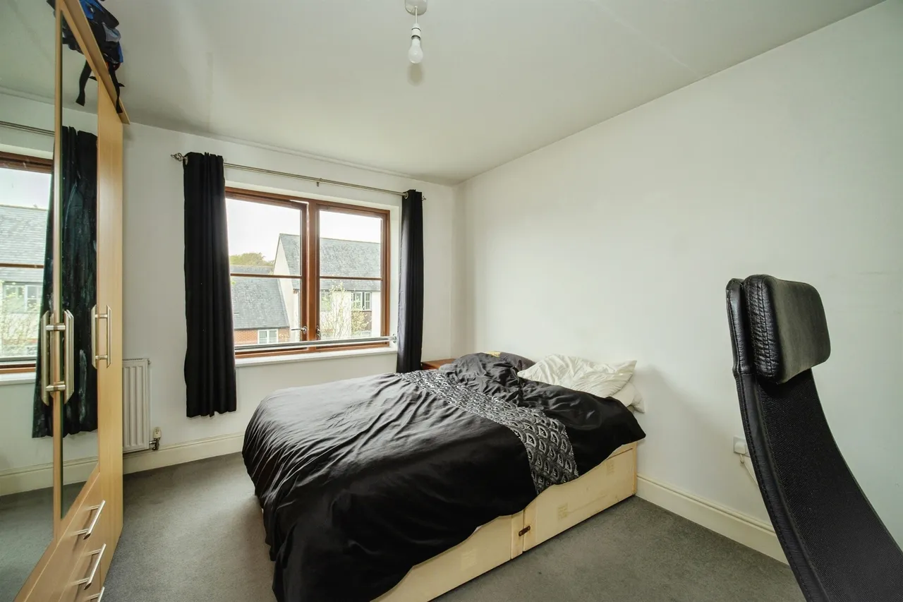 Northbrook Crescent, Basingstoke, photo 9