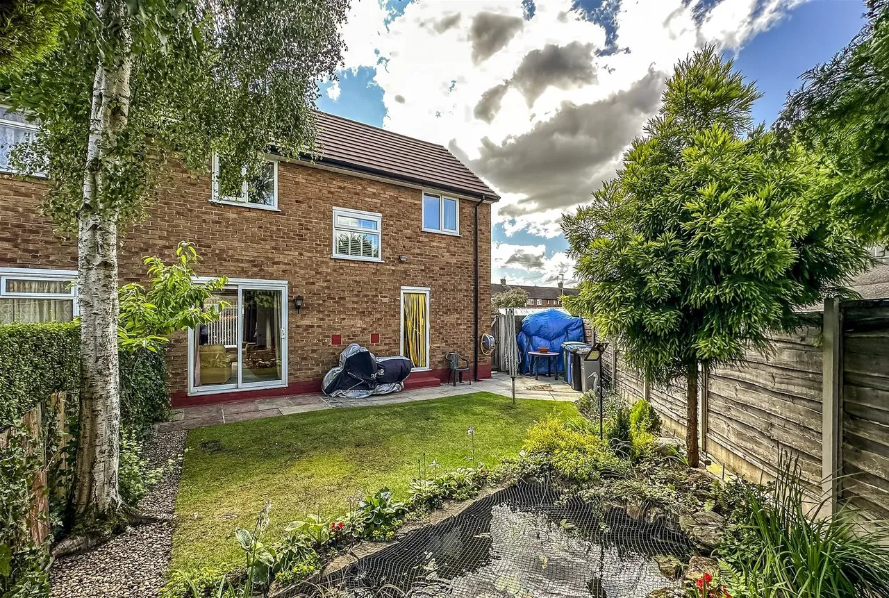Branson Walk, Timperley, Cheshire WA15 7DT, photo 6
