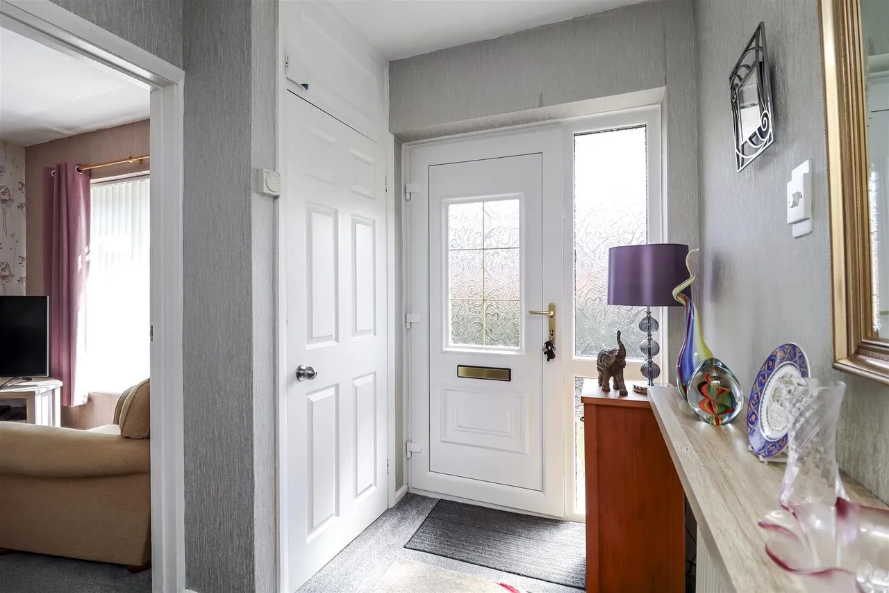 Branson Walk, Timperley, Cheshire WA15 7DT, photo 7