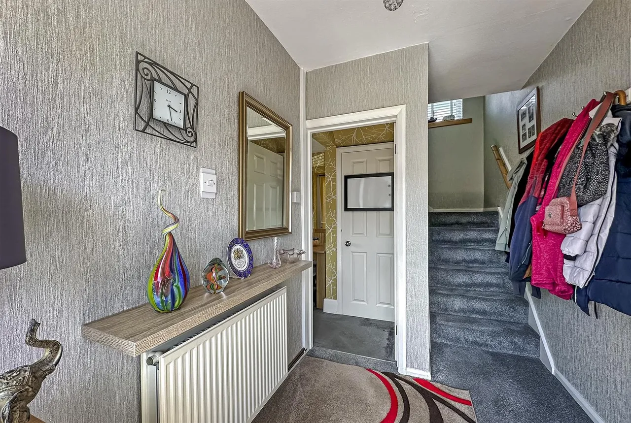 Branson Walk, Timperley, Cheshire WA15 7DT, photo 18