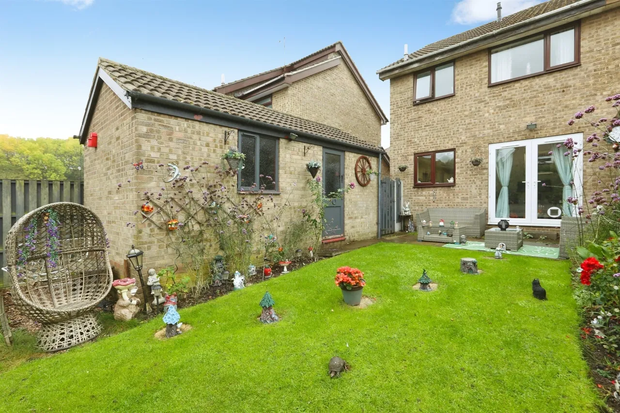 Roydfield Drive, Waterthorpe, S20, photo 11