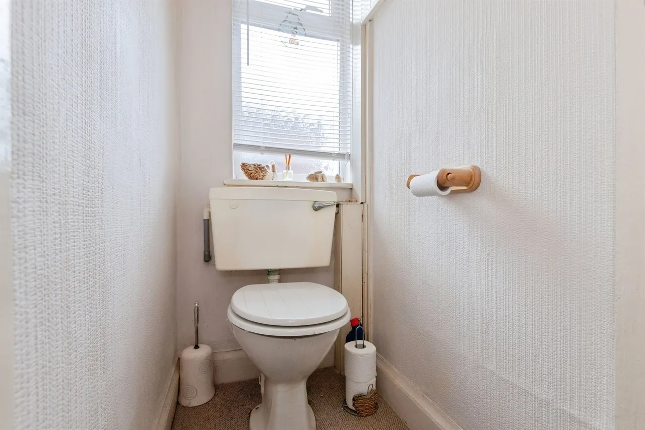 Wigston Road, Oadby, LE2, photo 15