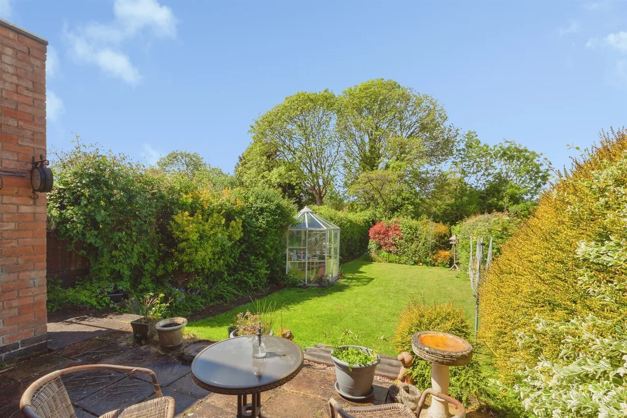 Wigston Road, Oadby, LE2, photo 17