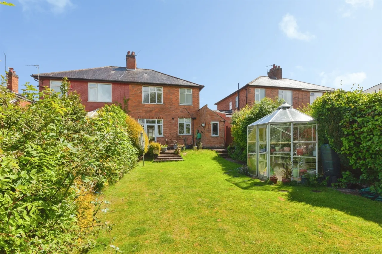 Wigston Road, Oadby, LE2, photo 18