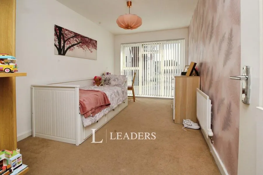 Millward Drive, Bletchley, MK2, photo 9