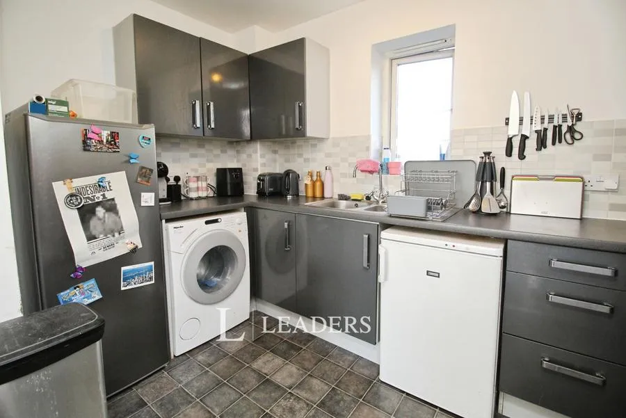 Millward Drive, Bletchley, MK2, photo 6