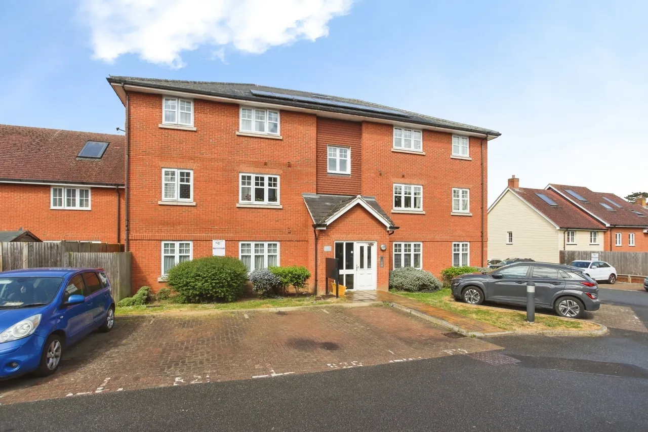 Dame Kelly Holmes Way, Tonbridge, TN9, photo 14