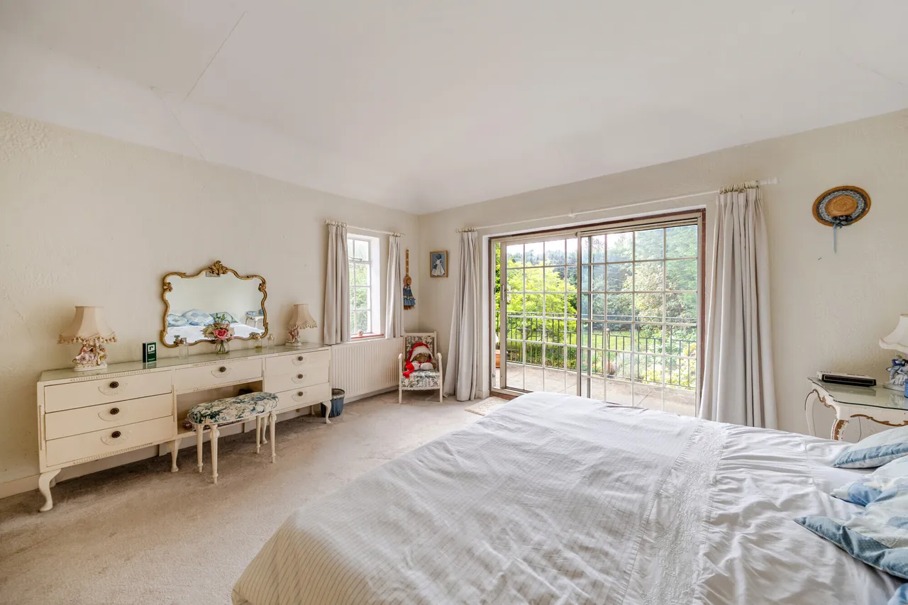 Lower Road, Leatherhead, KT22, photo 9