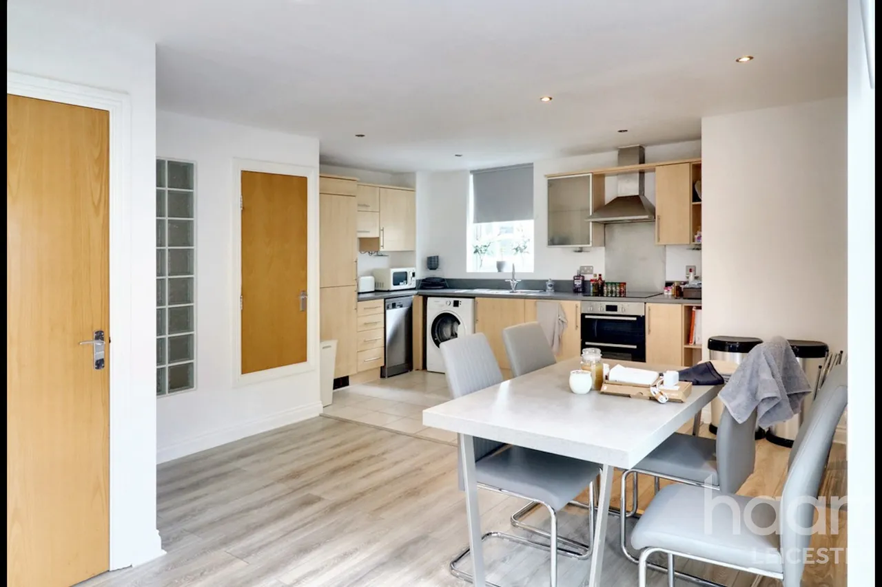 Watkin Road, Leicester, LE2, photo 14