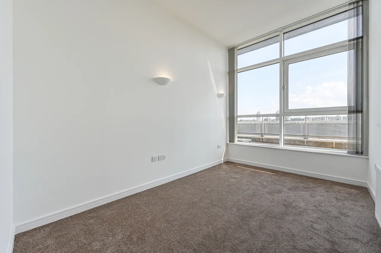 Apartment 313, Building 50, Argyll Road, London, photo 11