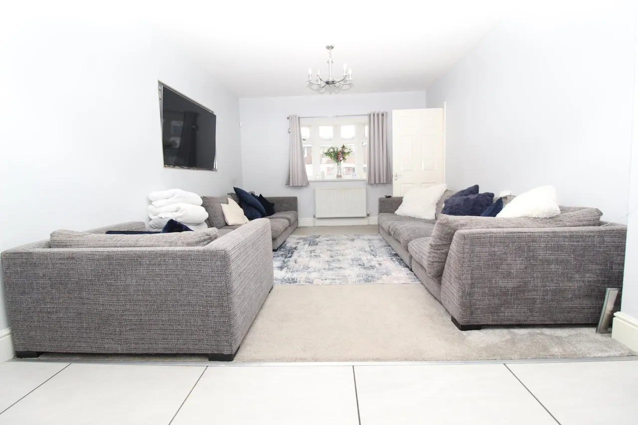 Fernleigh Road, Walsall, photo 2