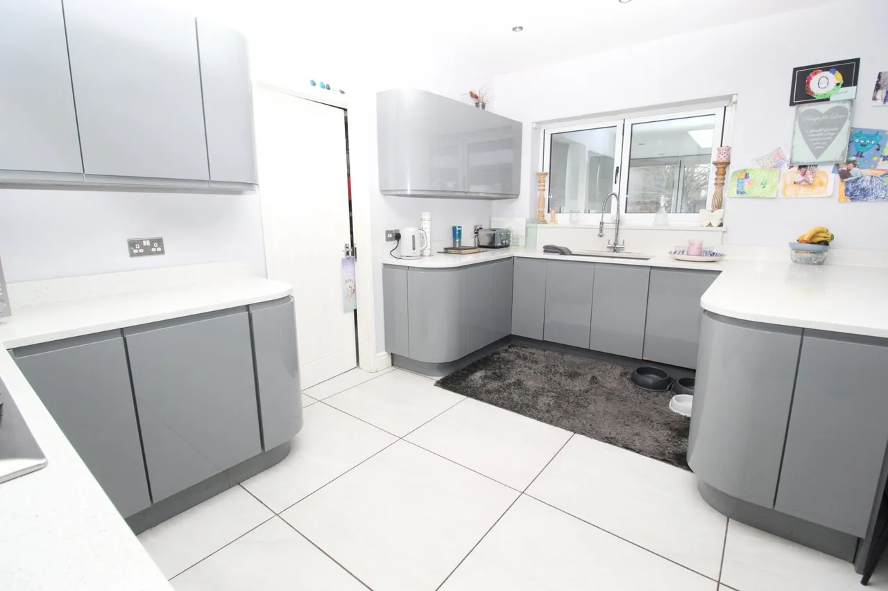 Fernleigh Road, Walsall, photo 8