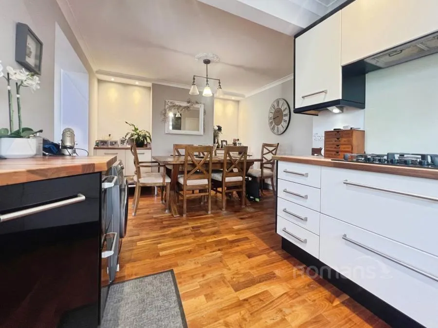 Brighton Road, Aldershot, GU12, photo 4