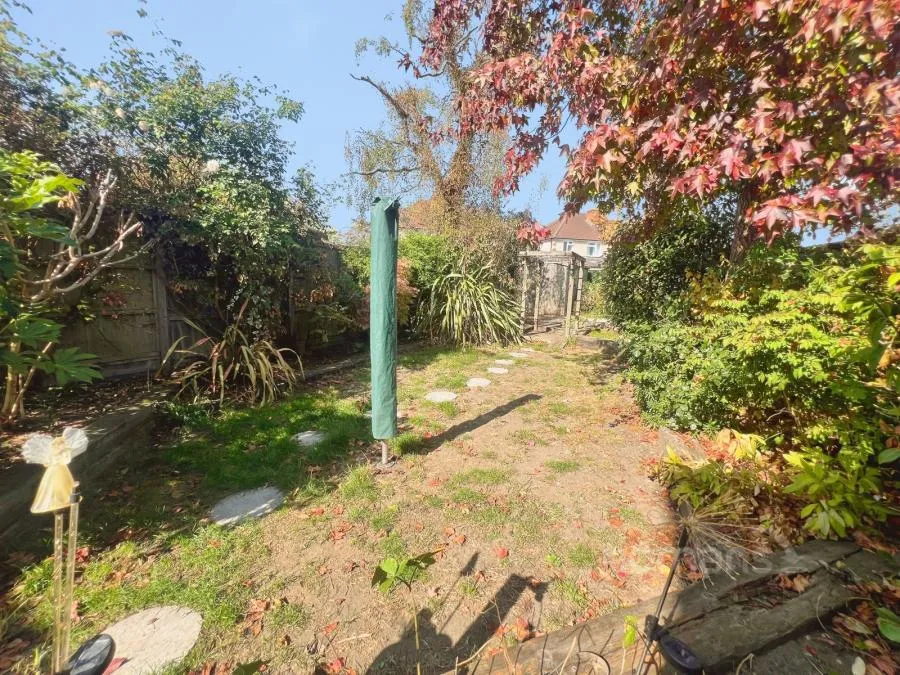 Brighton Road, Aldershot, GU12, photo 21