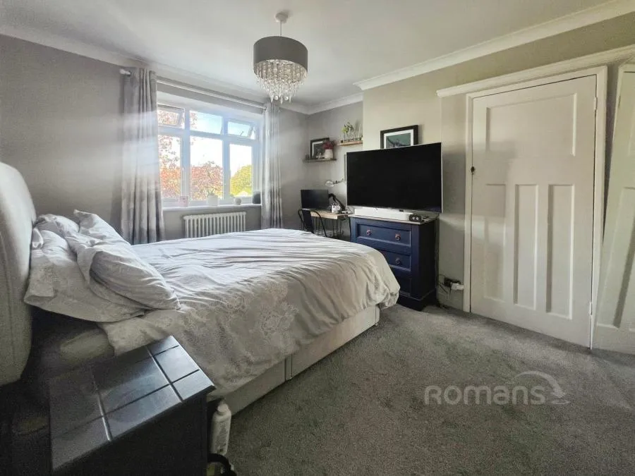 Brighton Road, Aldershot, GU12, photo 17