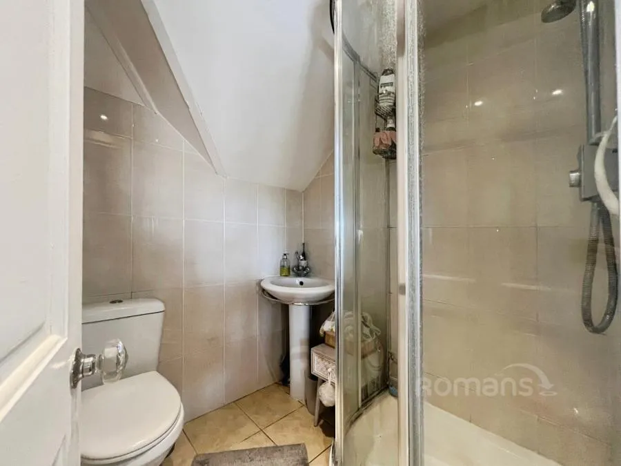 Brighton Road, Aldershot, GU12, photo 12