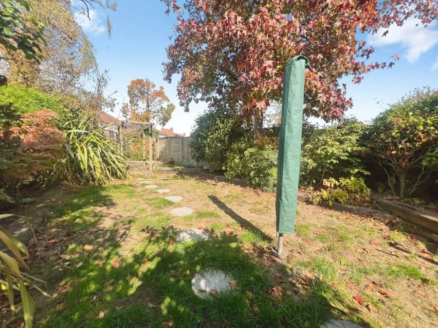 Brighton Road, Aldershot, GU12, photo 13