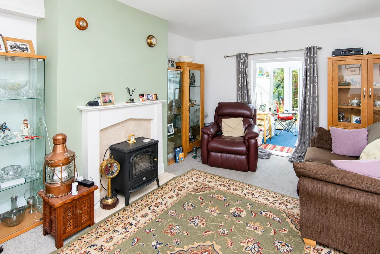 Hindley Crescent, Barnton, CW8, photo 4