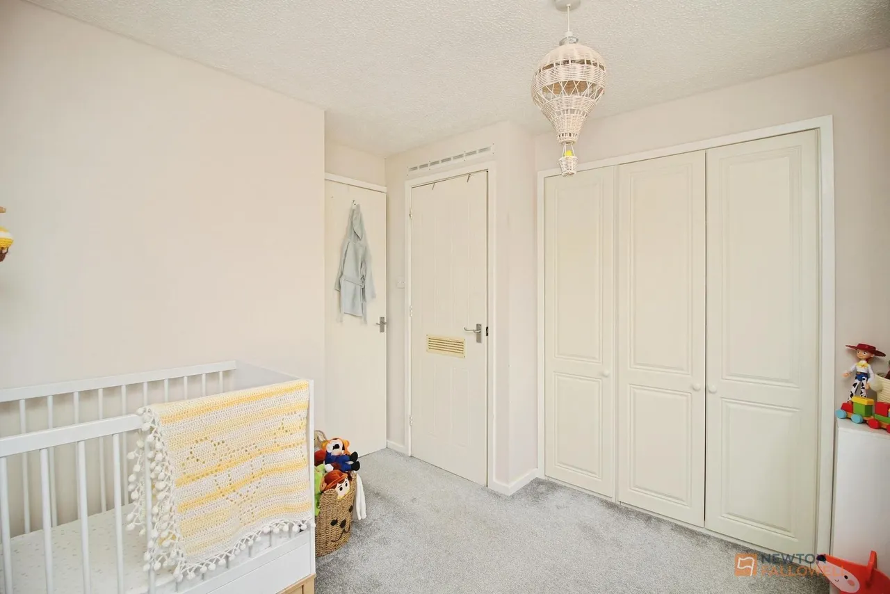 Pretoria Close, Thurcaston Park, LE4, photo 15
