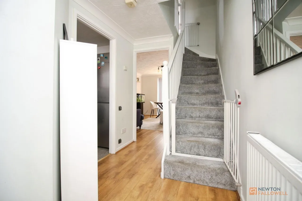 Pretoria Close, Thurcaston Park, LE4, photo 9