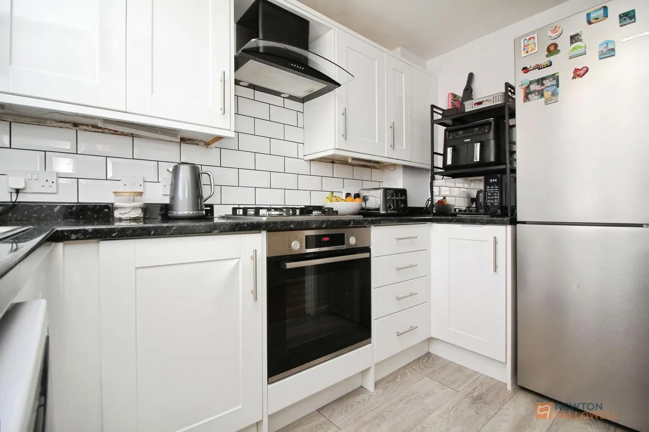 Pretoria Close, Thurcaston Park, LE4, photo 6