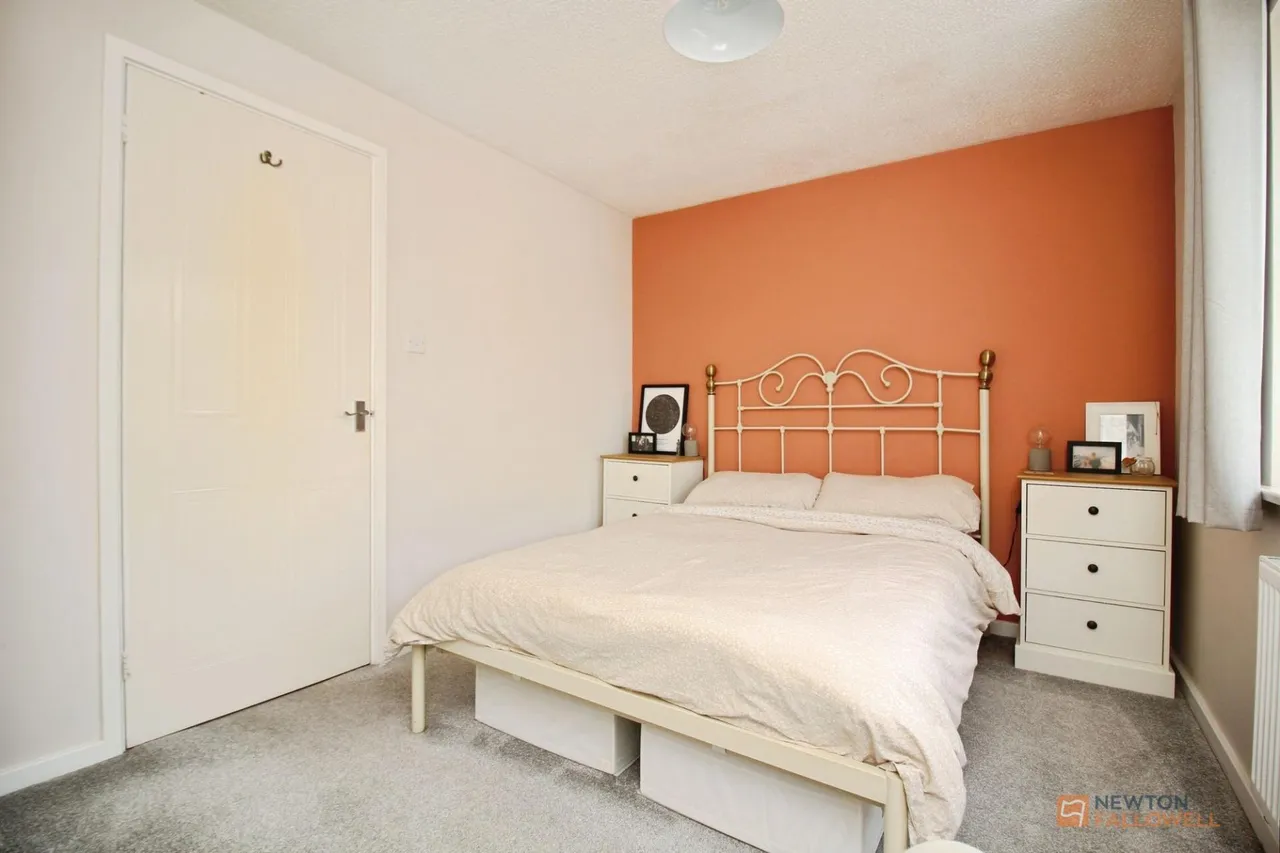 Pretoria Close, Thurcaston Park, LE4, photo 12