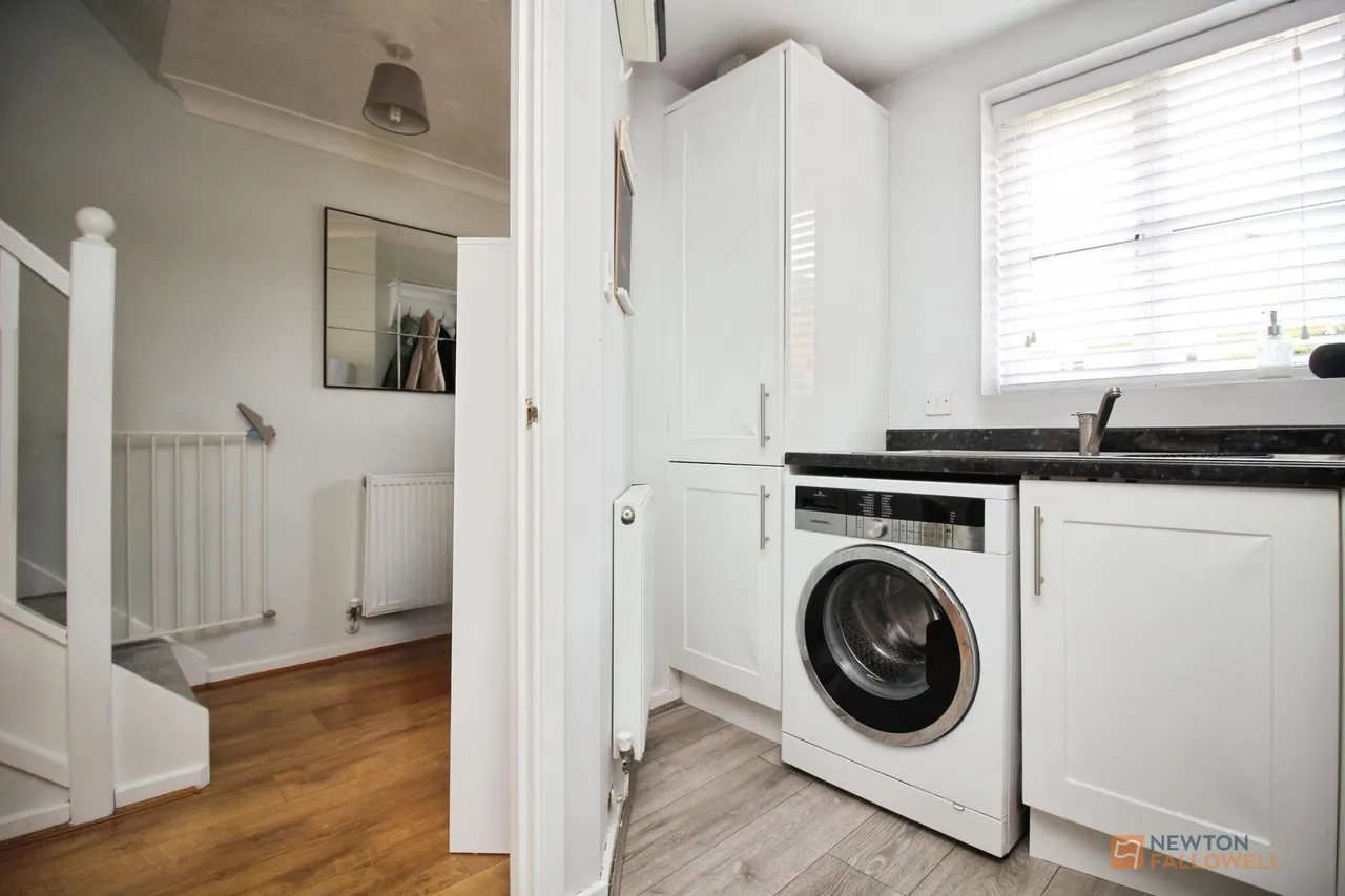 Pretoria Close, Thurcaston Park, LE4, photo 7
