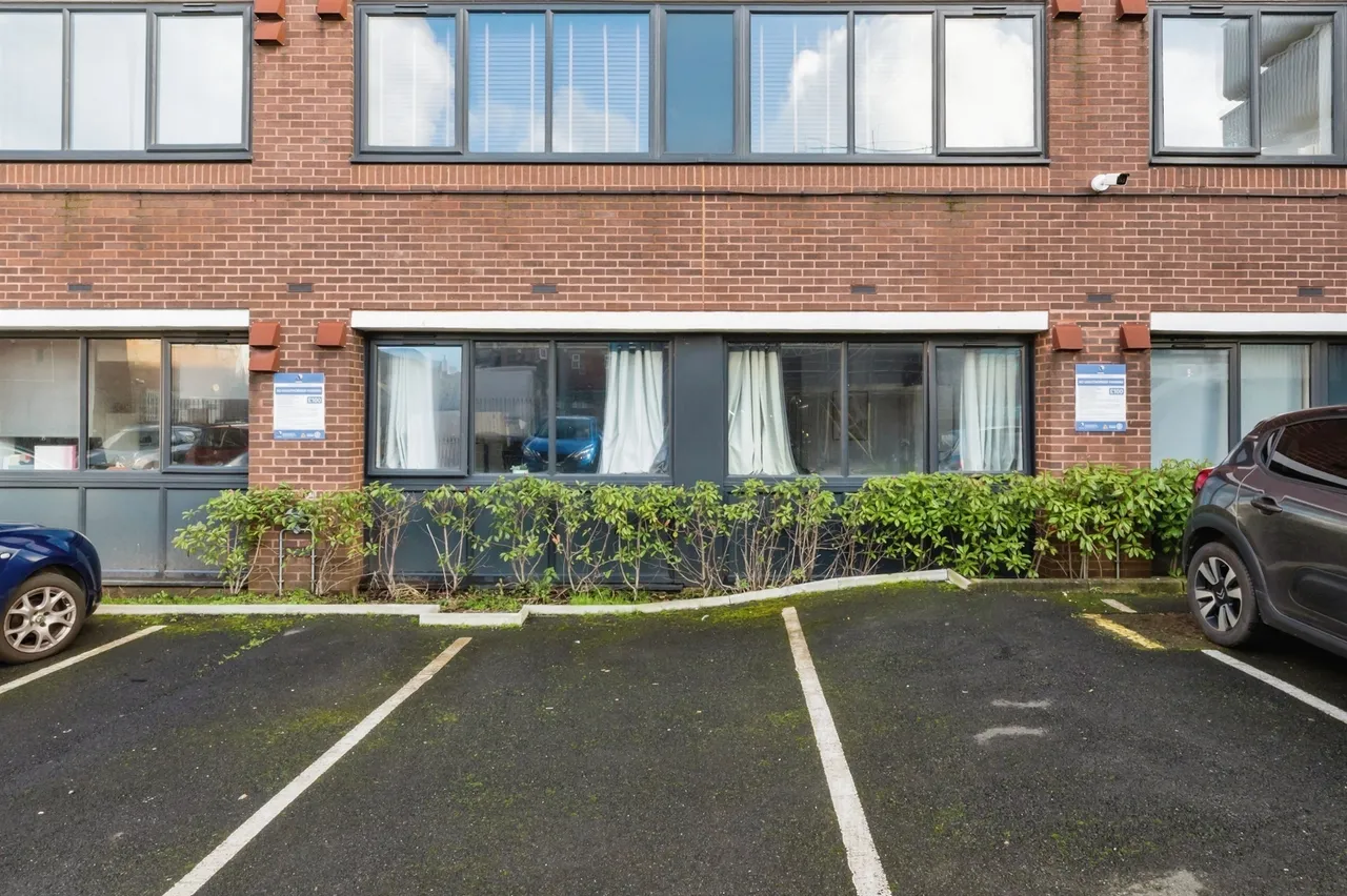 Southampton Road, Eastleigh, photo 8